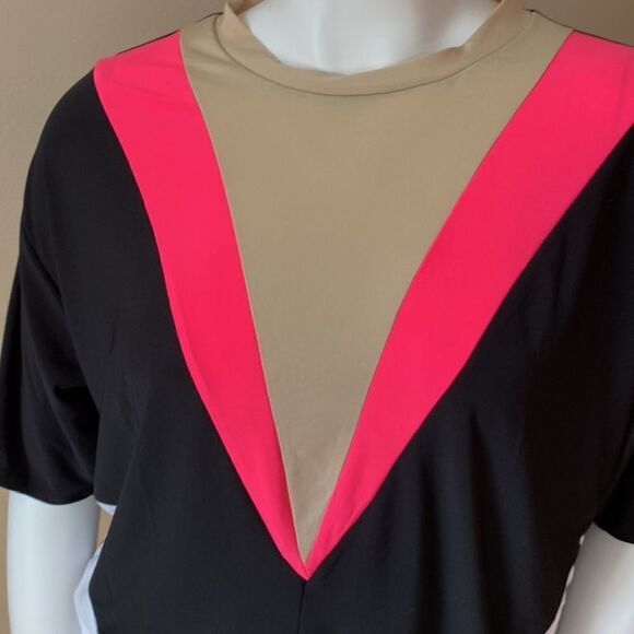 NWT Game Mode Colorblock Short Set - Neon Pink - Size:XL - Picture 9 of 16